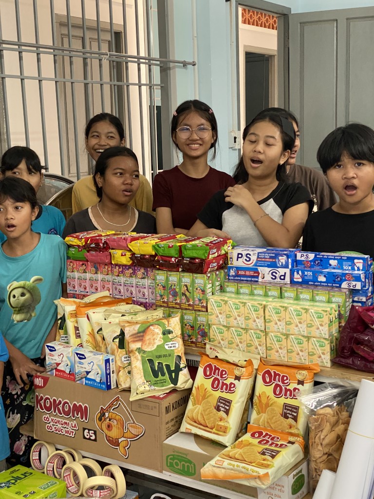 11-07172025-Suoi-Cat-Charity-Home