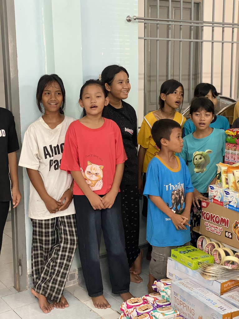 12-07172025-Suoi-Cat-Charity-Home