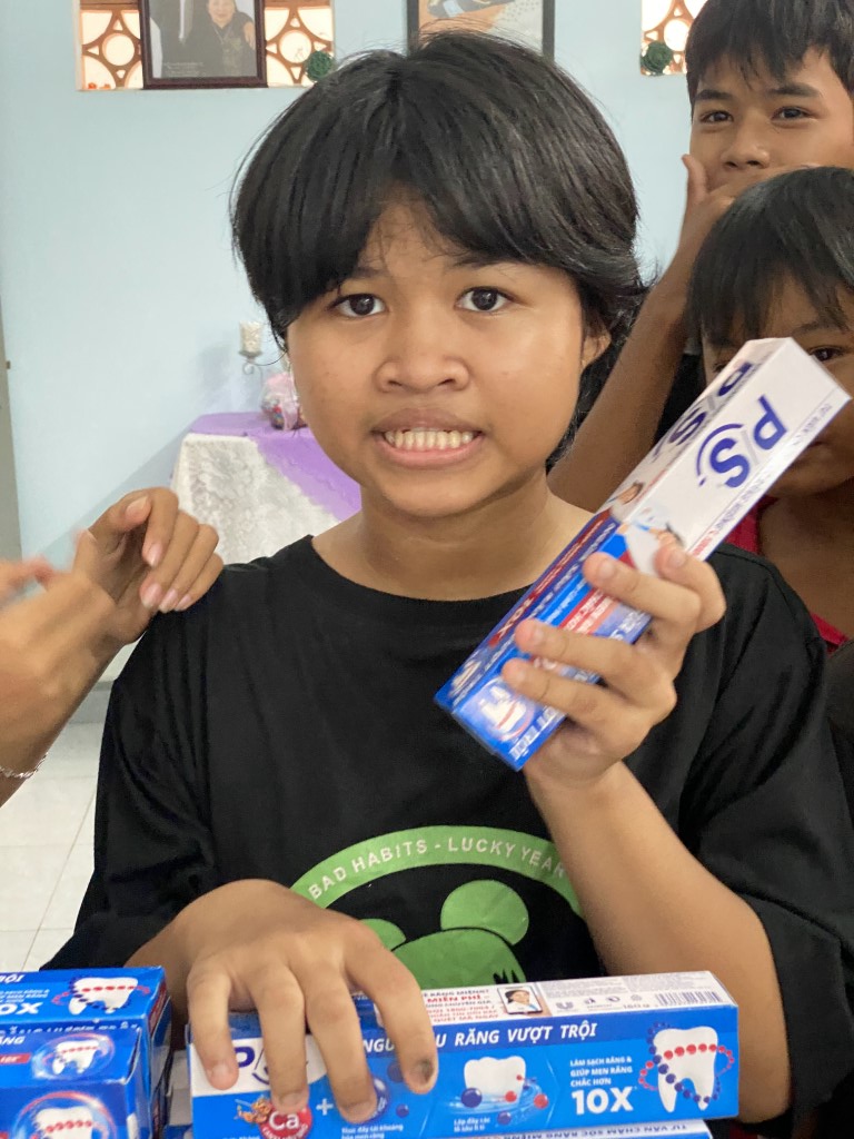 8-07172025-Suoi-Cat-Charity-Home