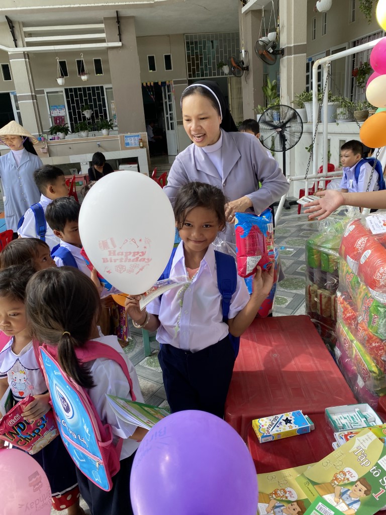 37-08252025-Hy-Vong-Charity-Home