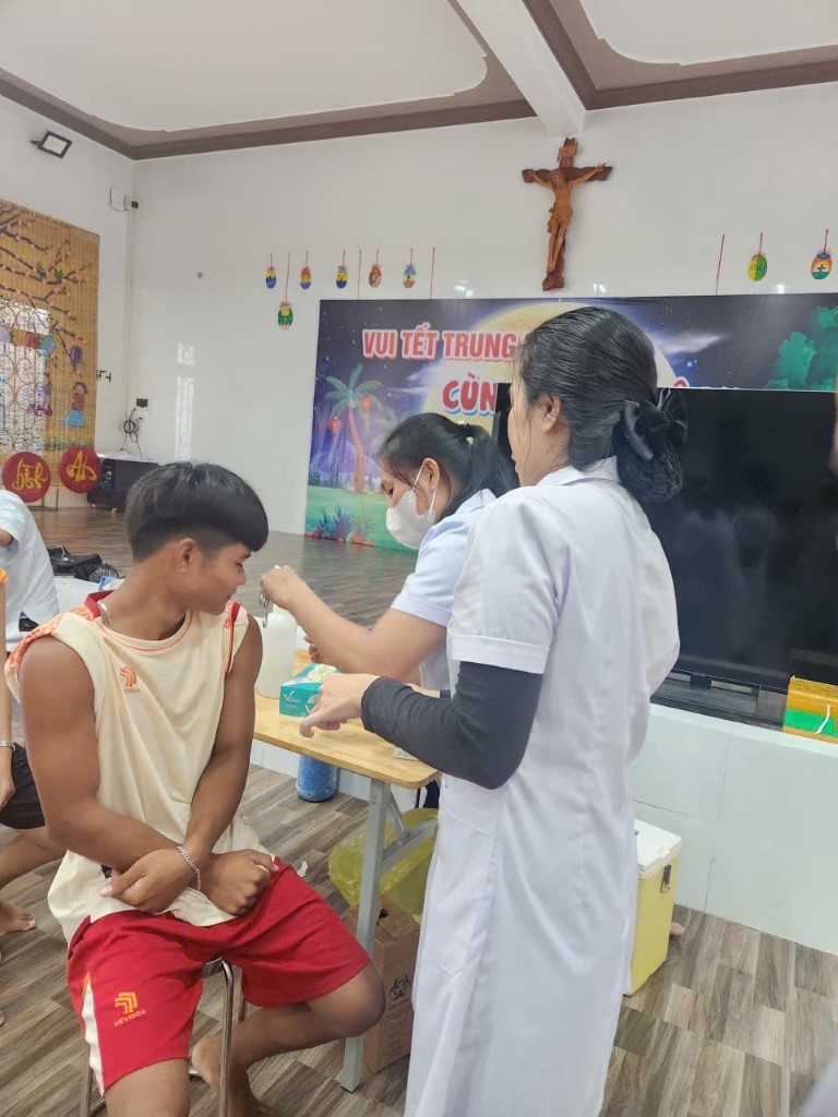 16-11182025-Nhan-Ai-Orphanage