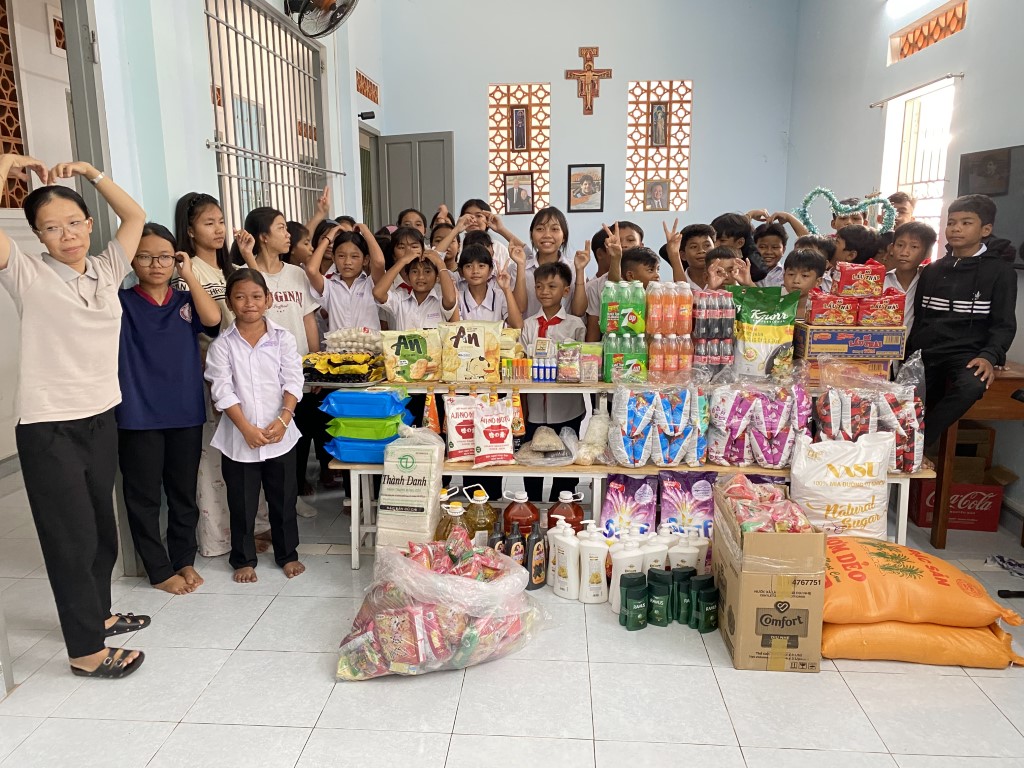 2-10182025-Suoi-Cat-Charity-Home