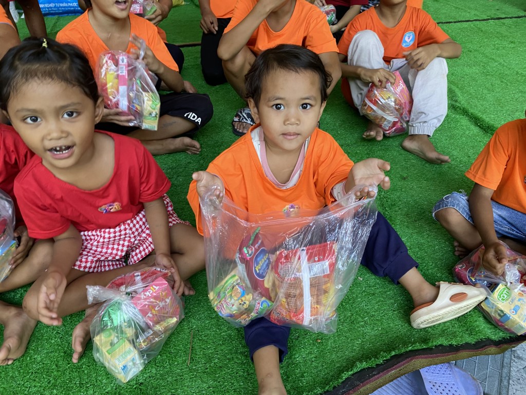 26-10182025-Hy-Vong-Charity-Home