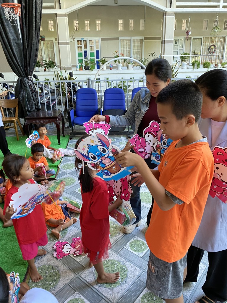 30-10182025-Hy-Vong-Charity-Home