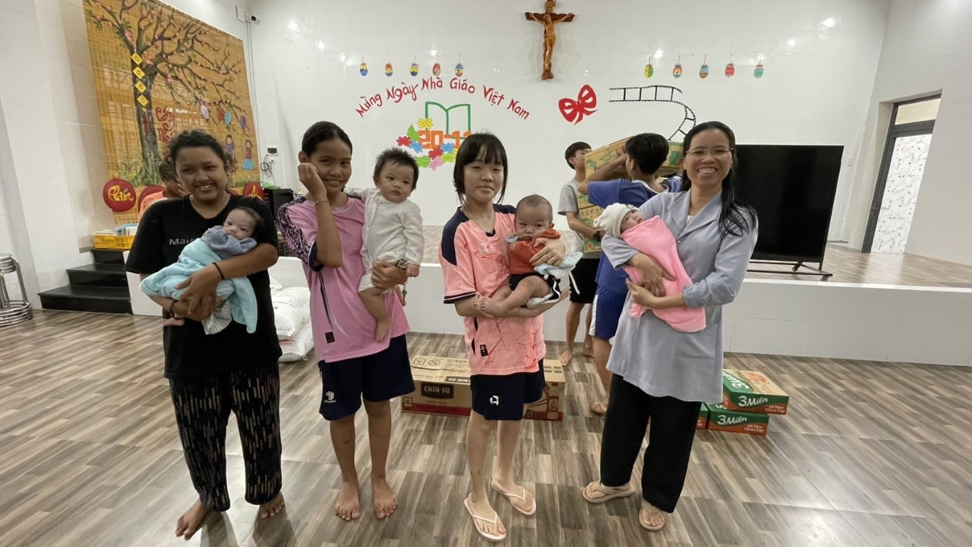 4-11182025-Nhan-Ai-Orphanage