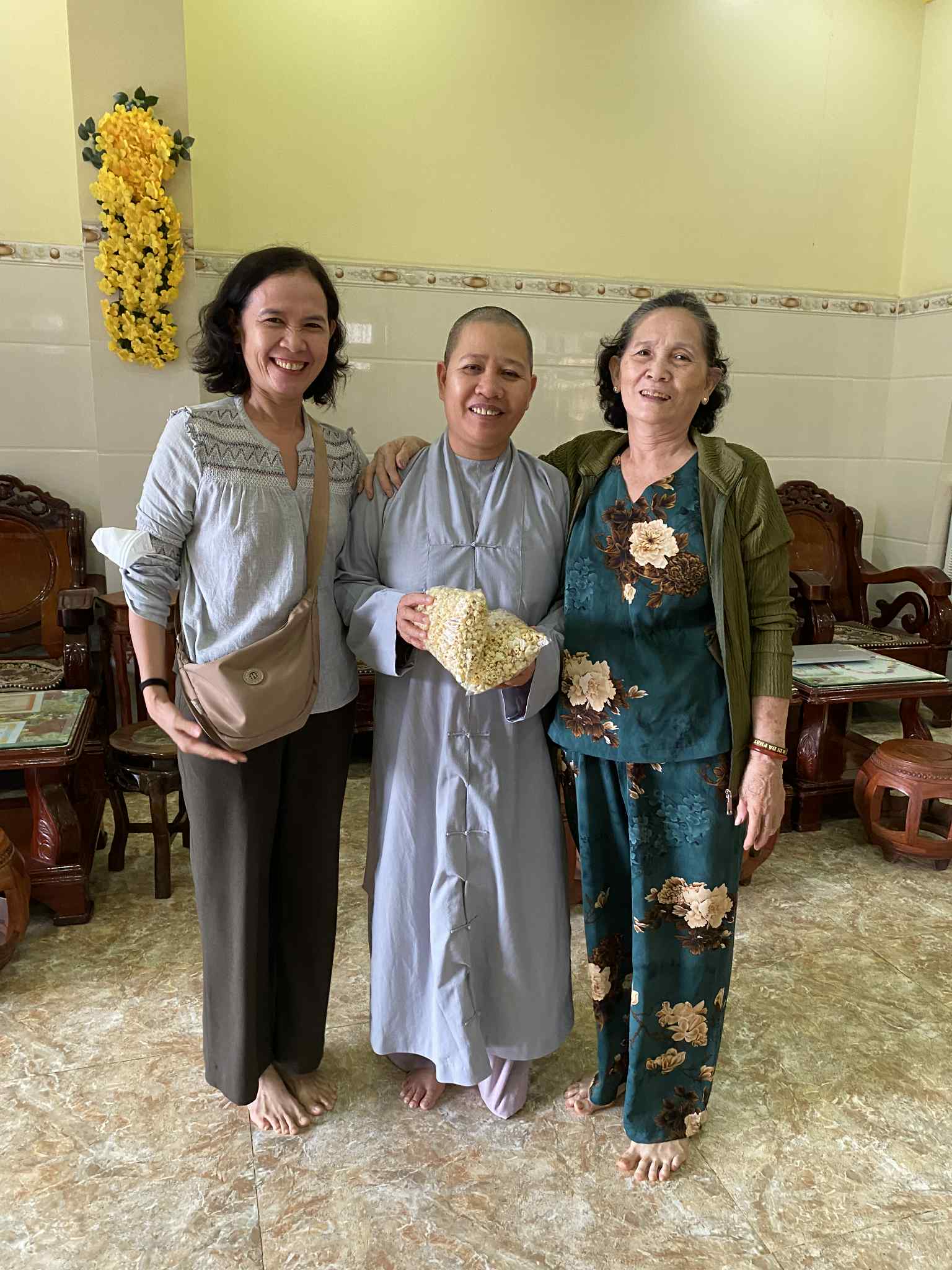 Big Smiles and New Laptops at Anh Dao Orphanage! – Lovingkindness