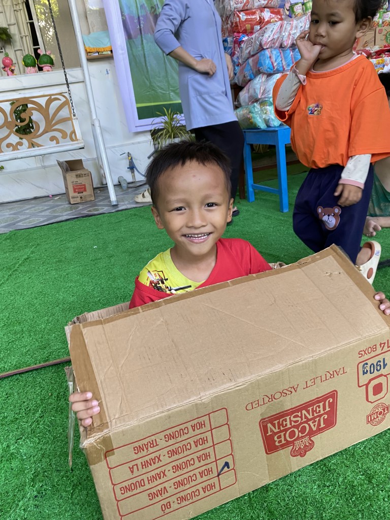 9-10182025-Hy-Vong-Charity-Home