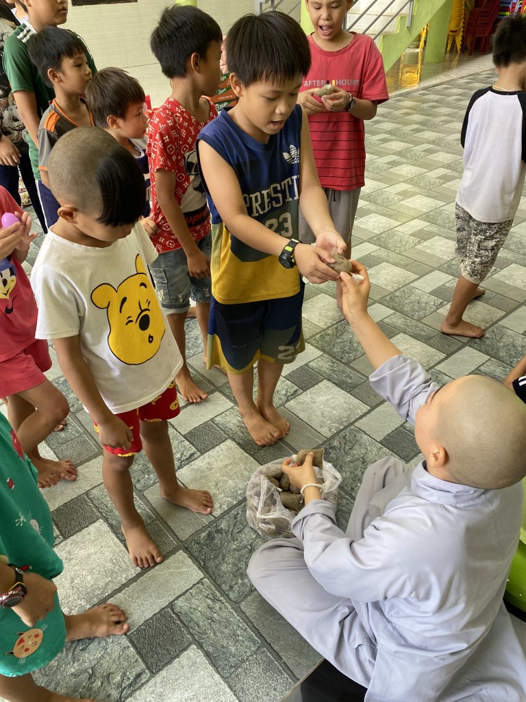 17-11192025-Lac-Thien-Orphanage