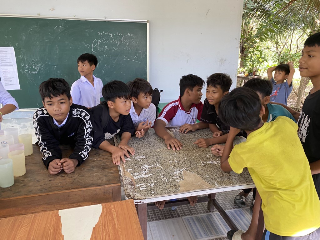 2-11192025-Suoi-Cat-Charity-Home