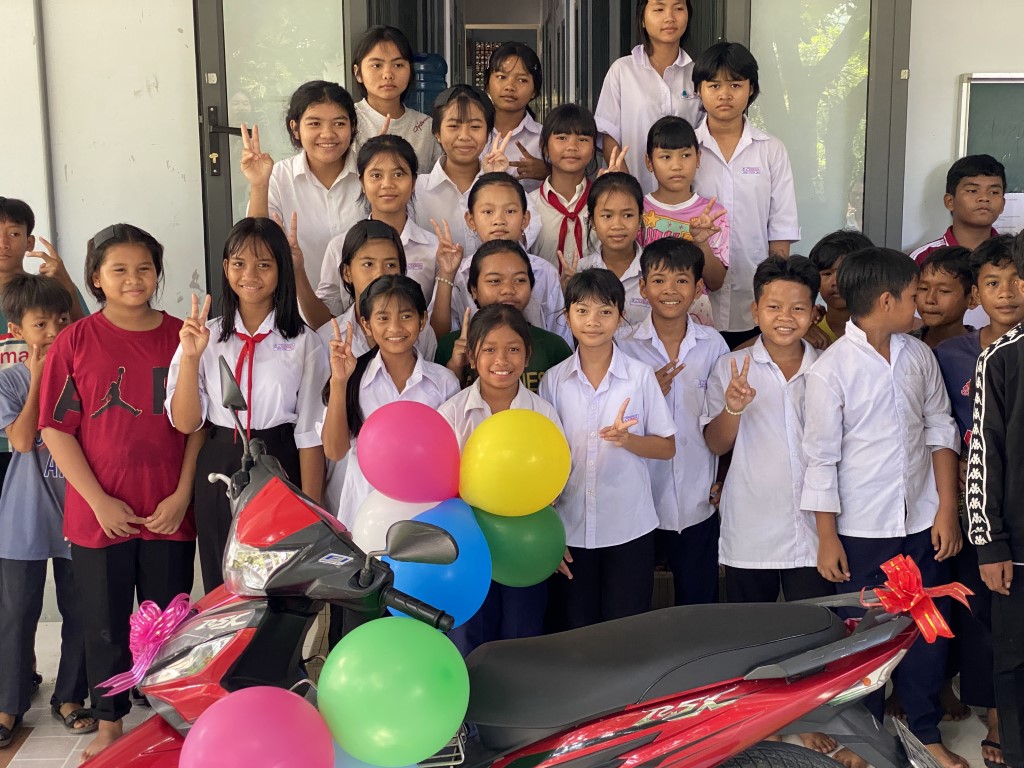 9-11192025-Suoi-Cat-Charity-Home