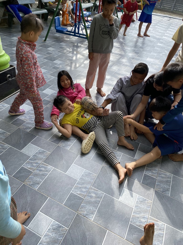 11-12172025-Lac-Thien-Orphanage