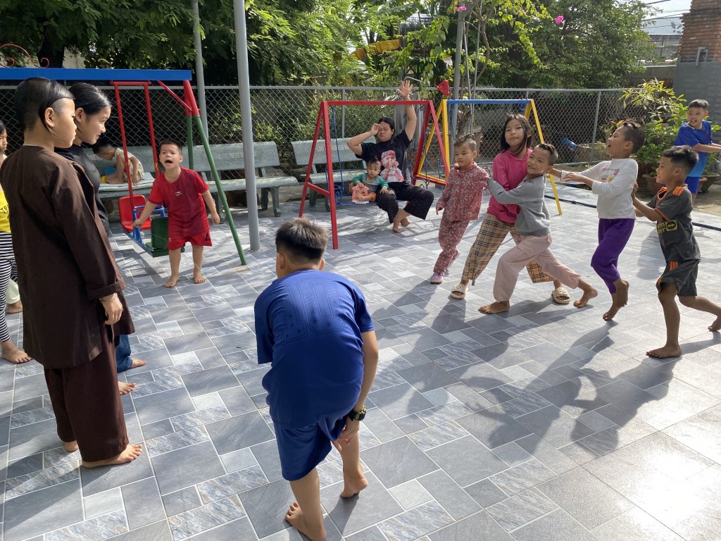 13-12172025-Lac-Thien-Orphanage