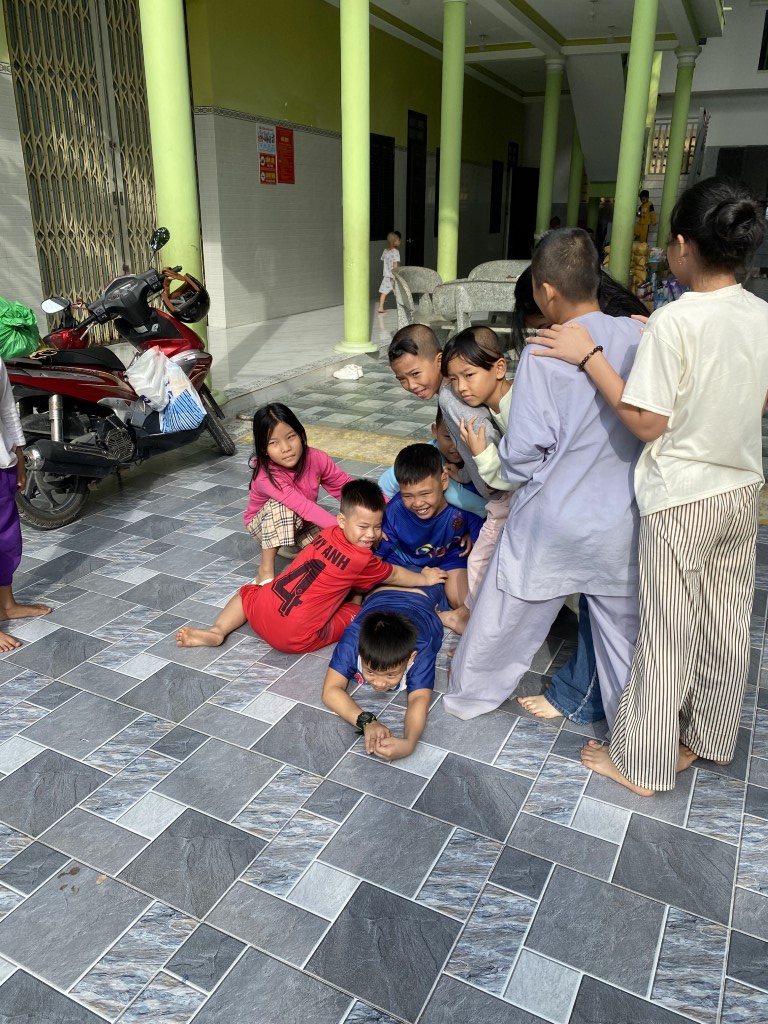 2-12172025-Lac-Thien-Orphanage