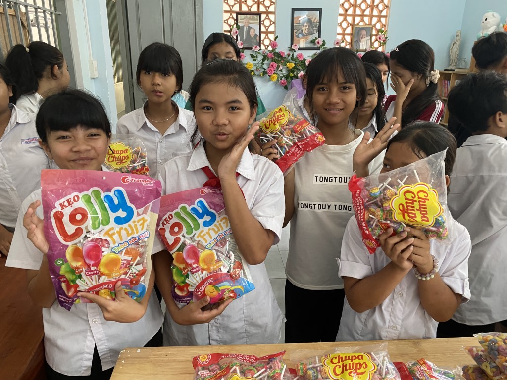 4-05192026-Suoi-Cat-Charity-Home